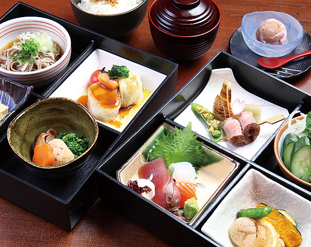 椿屋の松華堂弁当 