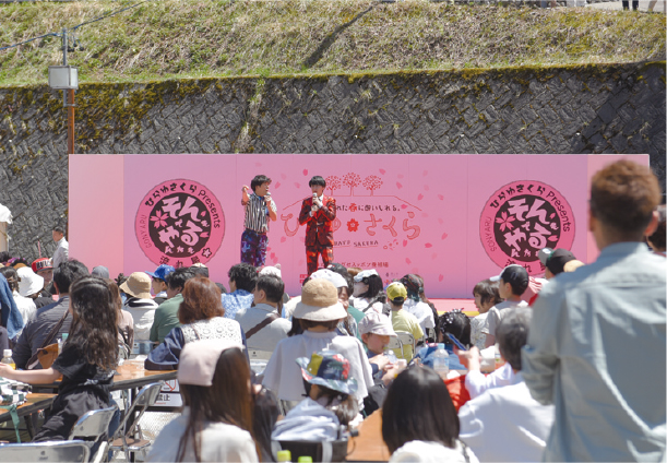 地元出身芸人〈流れ星☆〉が率いるお笑いライブ