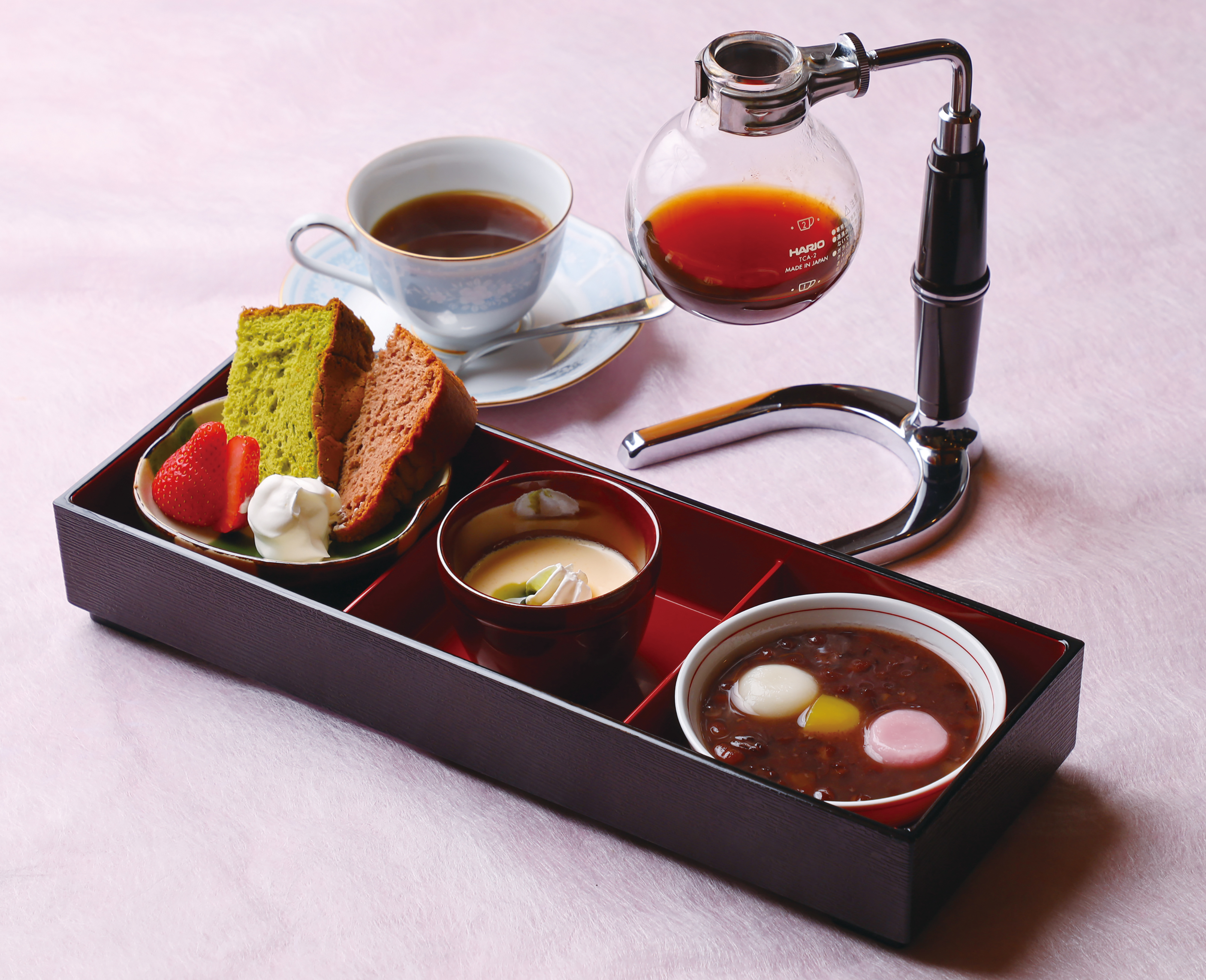 サイフォンで淹れるコーヒー