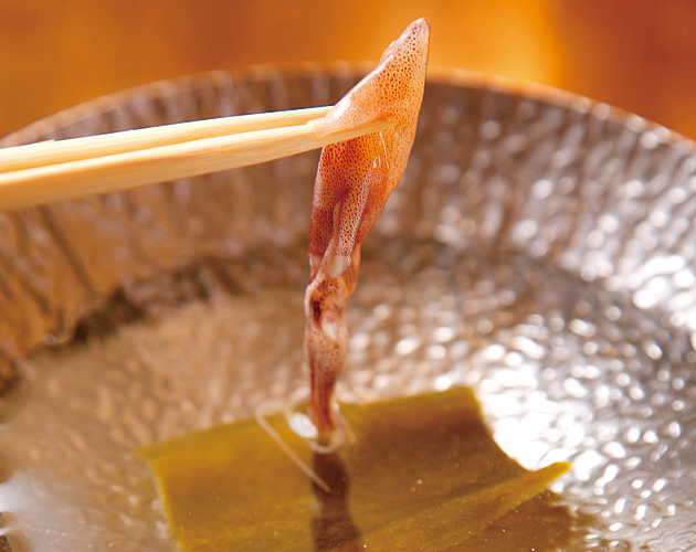 膳のホタルイカの釜揚げ