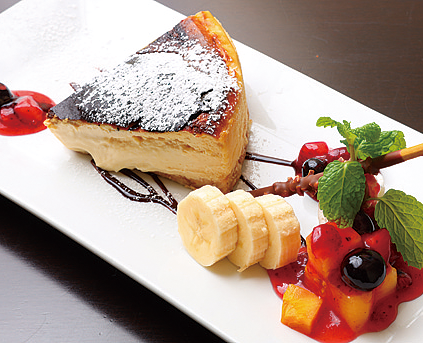 心鉄家の数量限定のバスクチーズケーキ