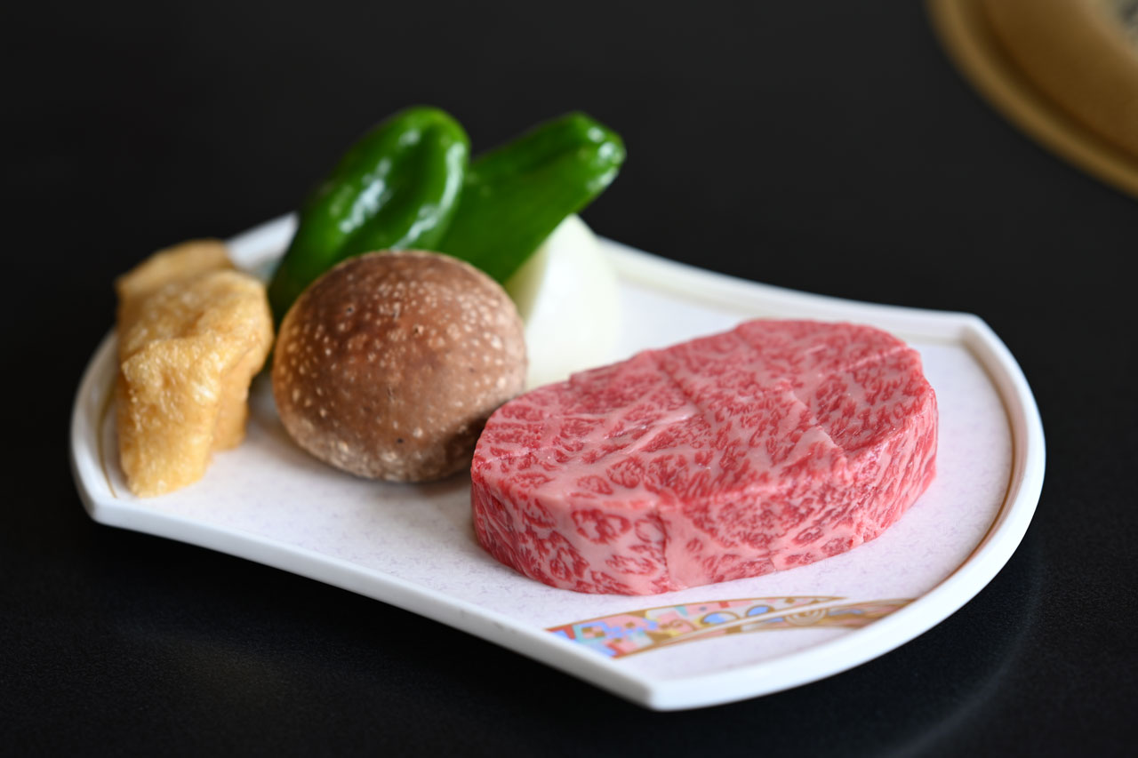極上飛騨牛網焼ステーキ【ロース極上】7,700円