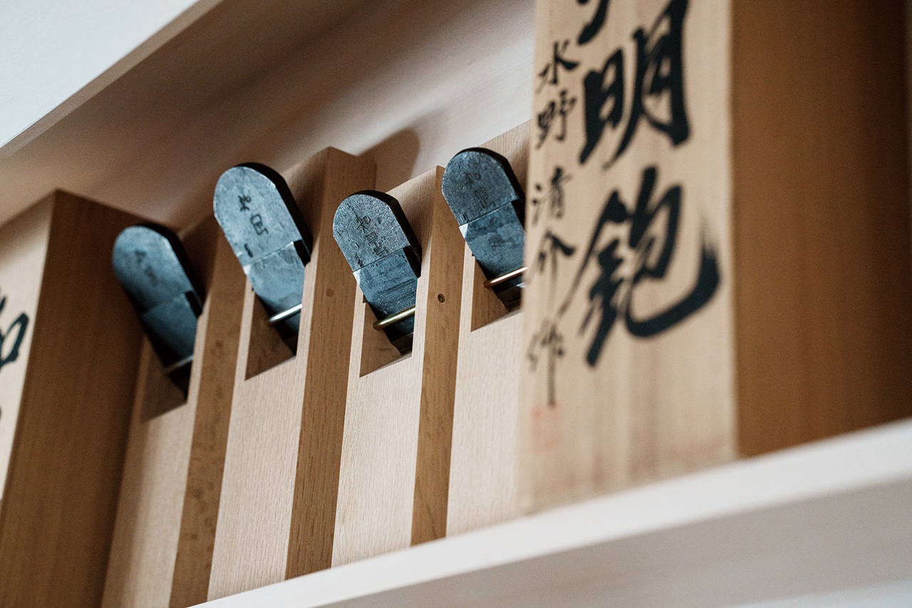 匠の道具棚の写真