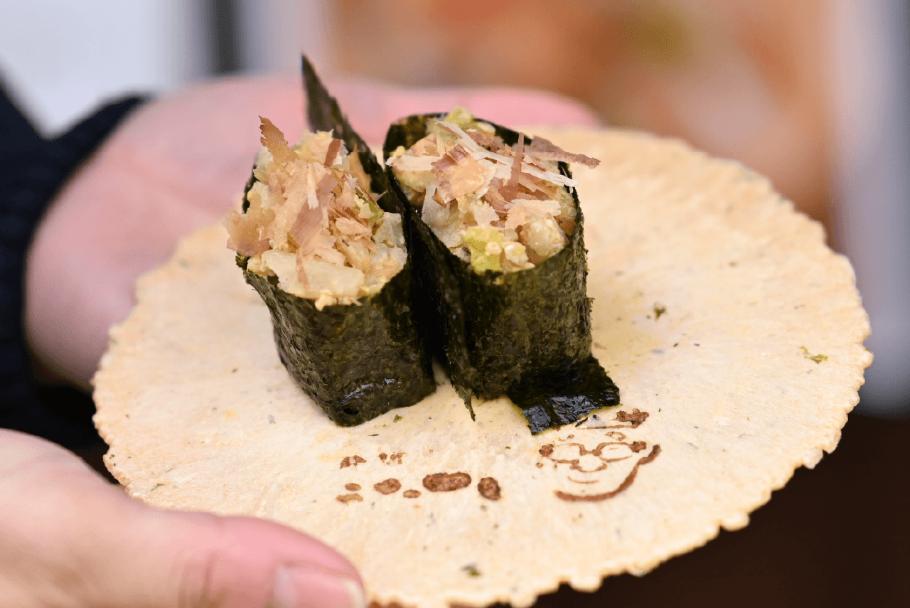 うた亭 1号店 飛騨漬物ステーキ軍艦 500円