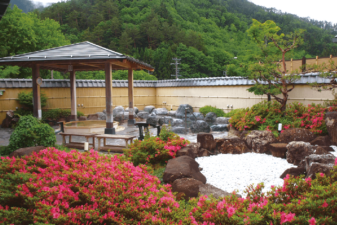 宇津江四十八滝温泉 しぶきの湯 遊湯館 メイン画像