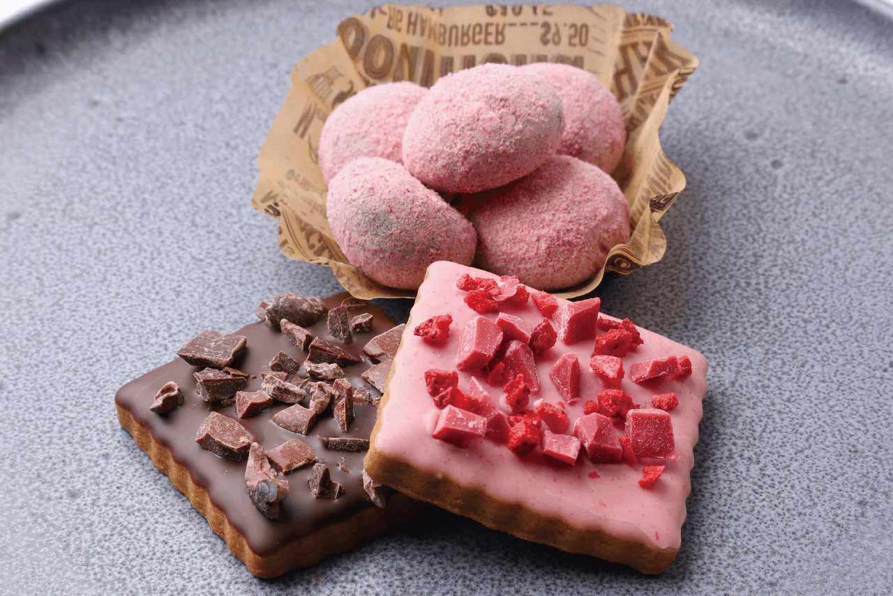 サブレショコラなど今だけの焼き菓子が多数。アソートもOK。