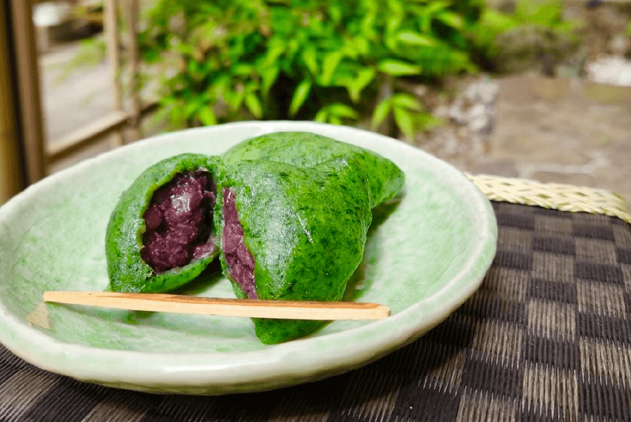 春限定の「草餅」