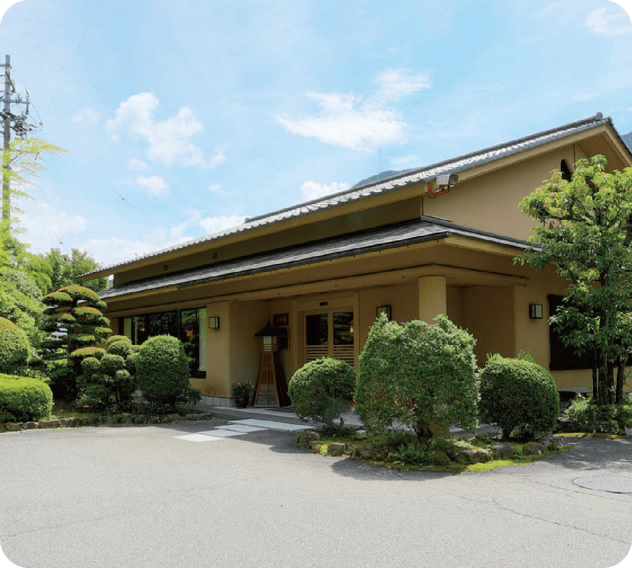 川上屋の外観