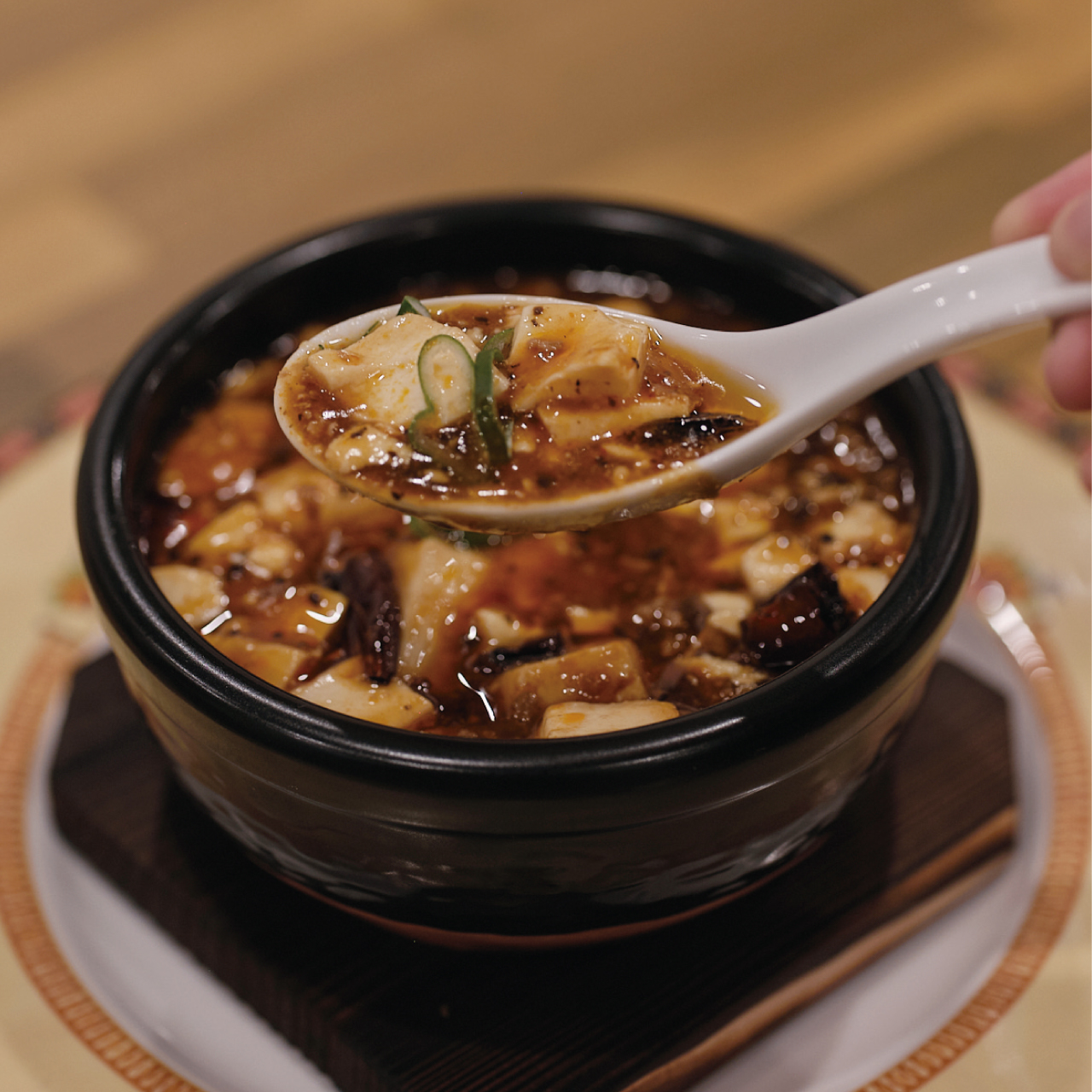 本場の中華をどんどん平らげる師走の夜!